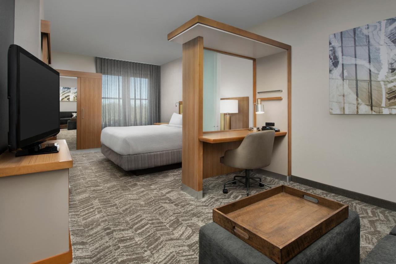 Springhill By Marriott Hotel 3*
