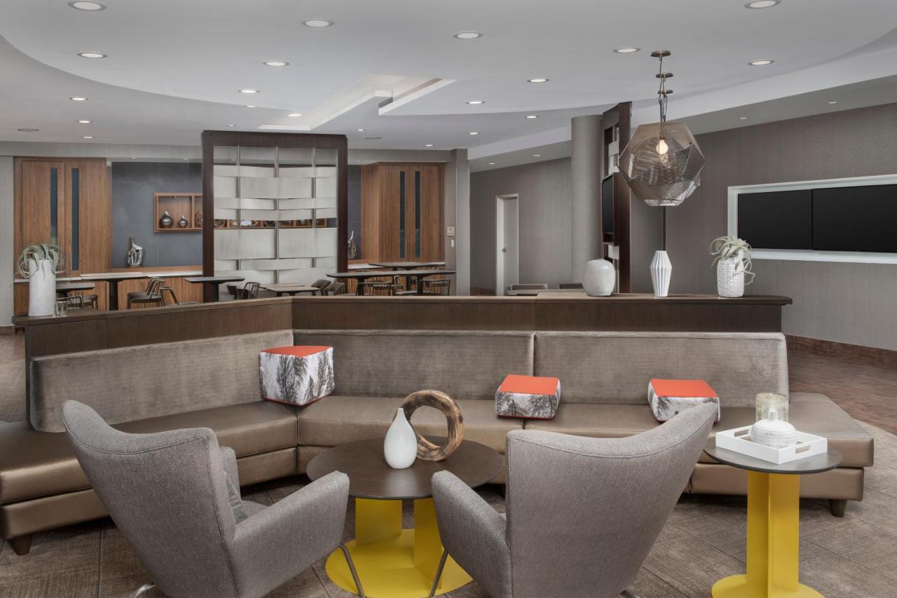 Springhill By Marriott Hotel