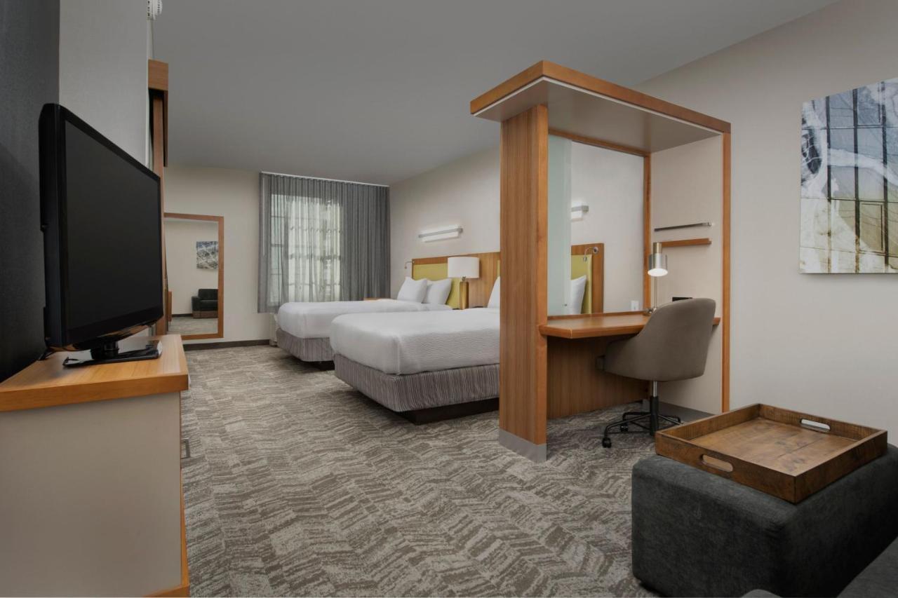 Springhill By Marriott 3*